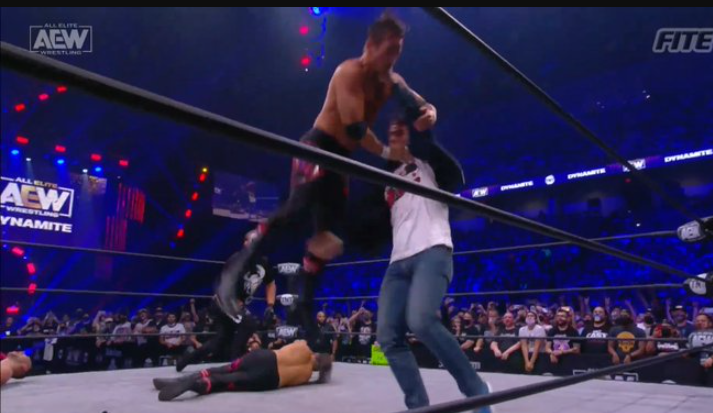 Cm Punk Gets Physical Hits Gts During Aew Dynamite Brawl