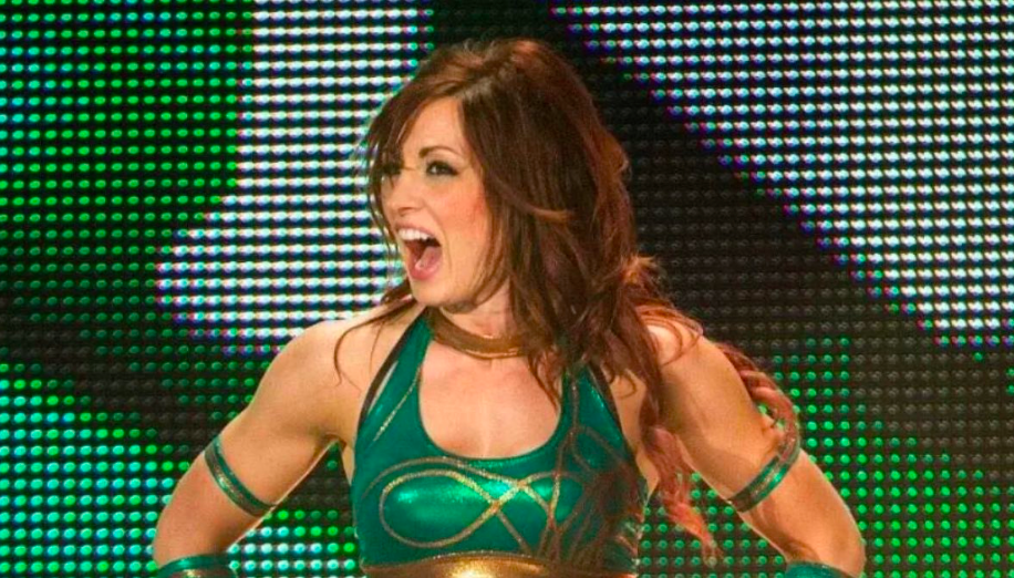FearlessRiOT — New NXT Women's Champion Becky Lynch • WWE NXT