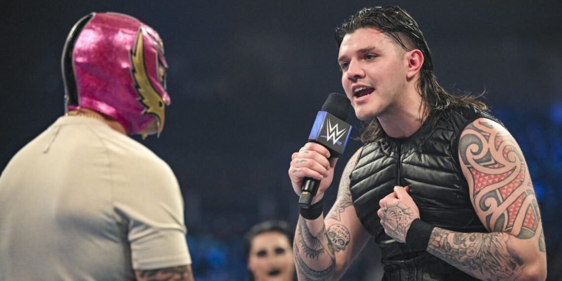 Backstage News on Possible WWE Plans for Rey Mysterio and Dominik Mysterio