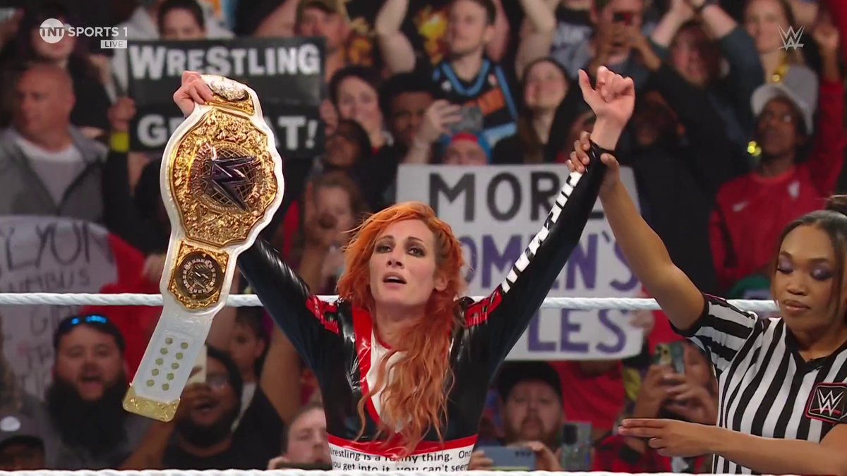 Becky Lynch Captures Vacant WWE Women’s World Championship On Raw